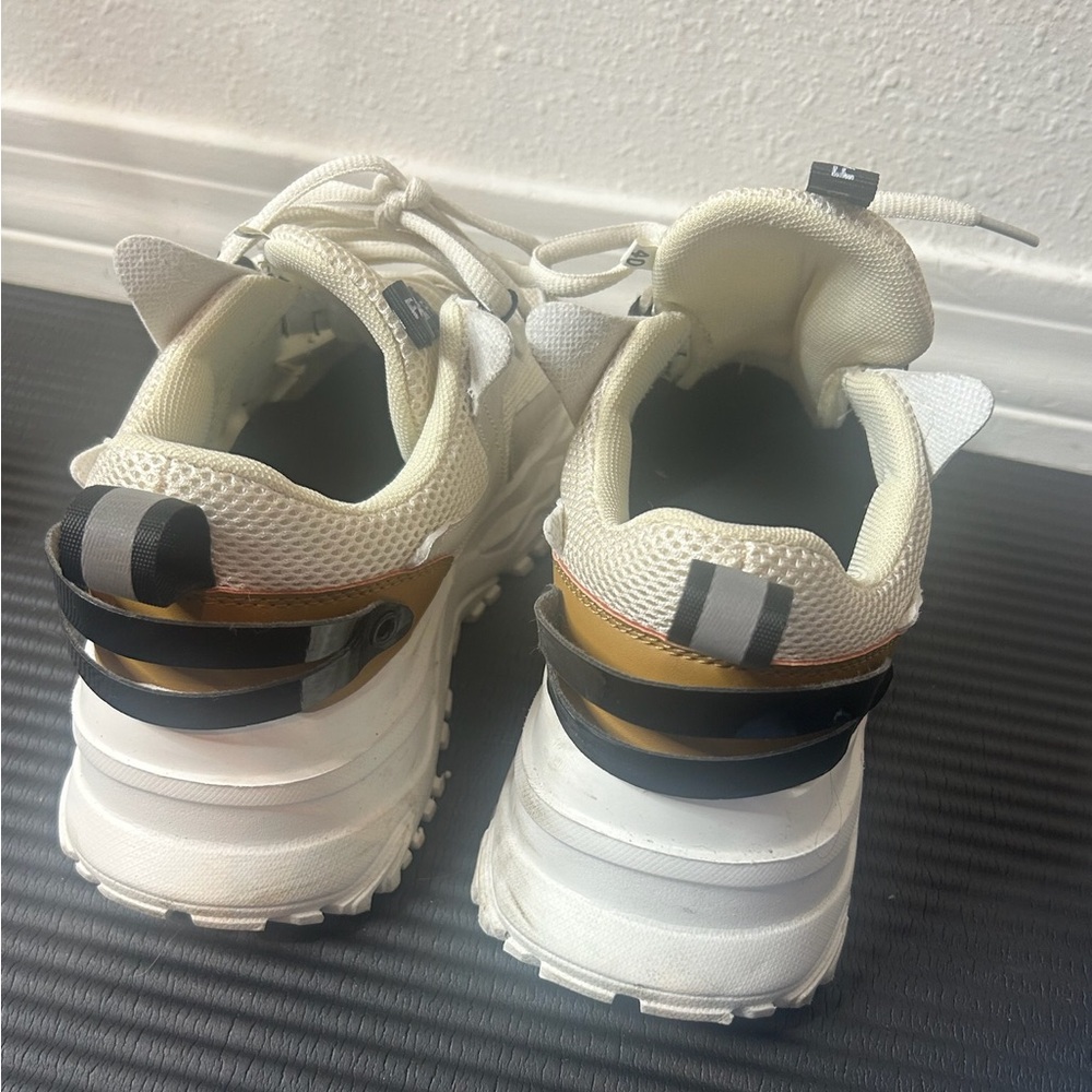 Fashion Pass Off | Women Shoes - Picture 2 of 4